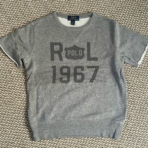 Lightweight short sleeve sweatshirt